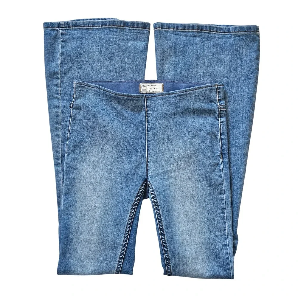 Free People Penny Pull On‎ Flare Jeans Medium Wash Blue High Rise Bell Bottom 27 - Picture 11 of 13